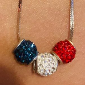 ❤️100 % STERLING SILVER/Crystal Red, White & Blue necklace from truly silver.❤️